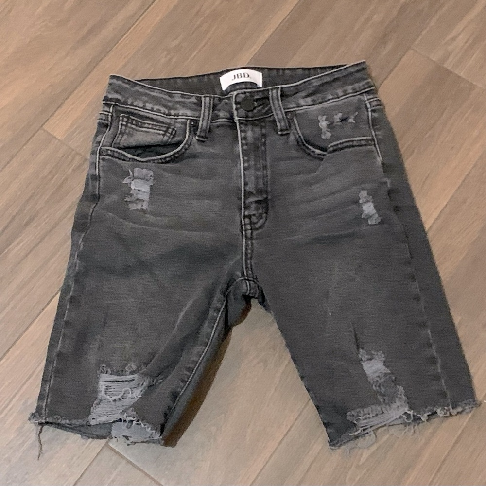 JBD Black distressed shorts 
XS